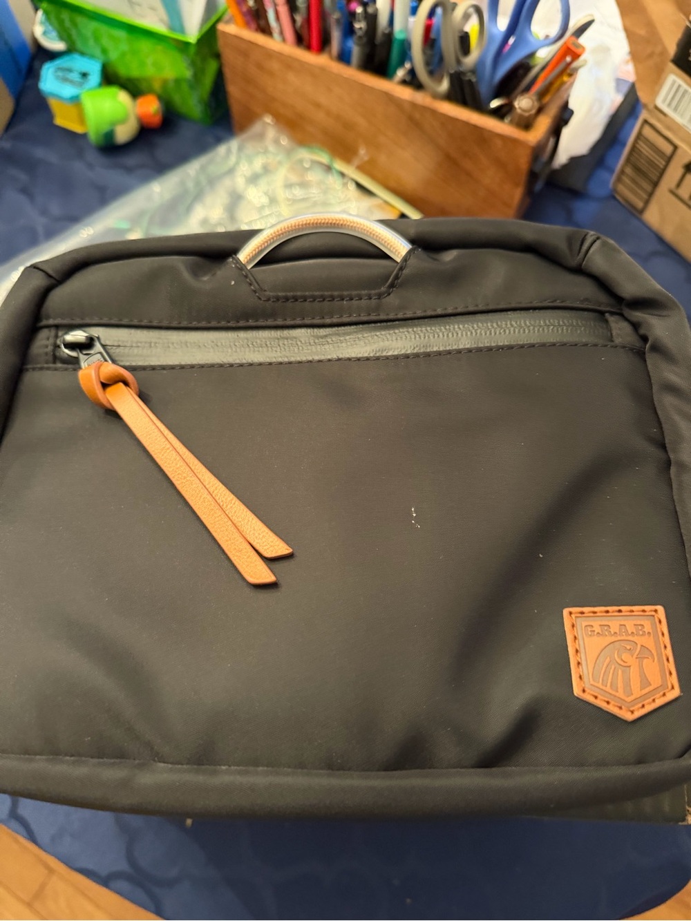 Grab Bag men’s magnetic opening edc CCW bag with holster